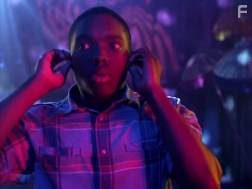 Carlos Knight in Supah Ninjas (2011)