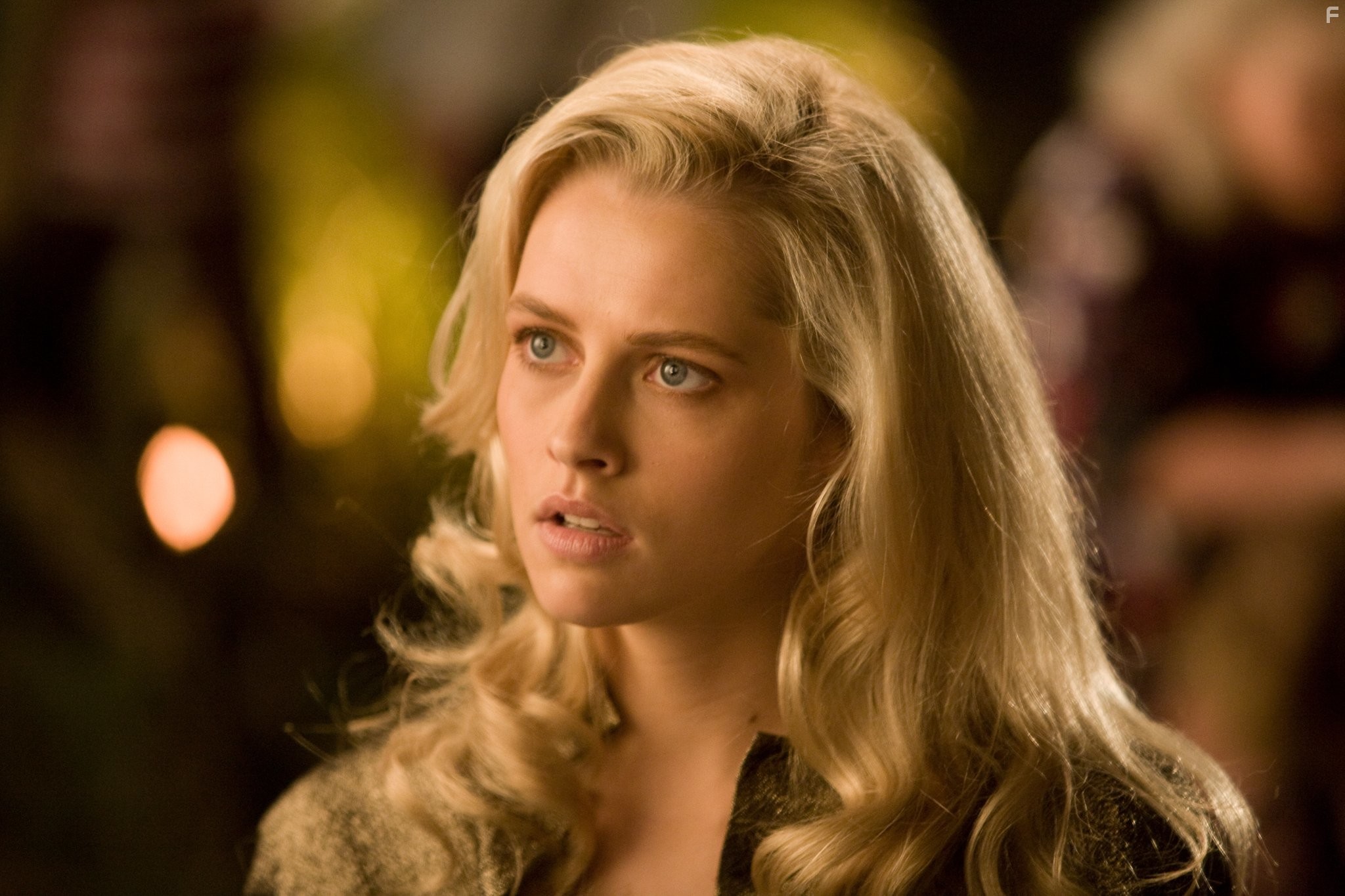 Teresa Palmer in Отвези меня домой (2011)