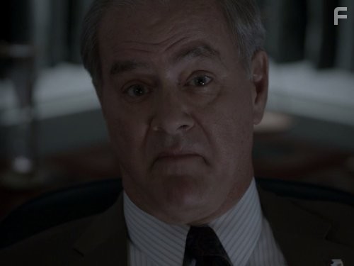 Francis Guinan in Босс (2011)