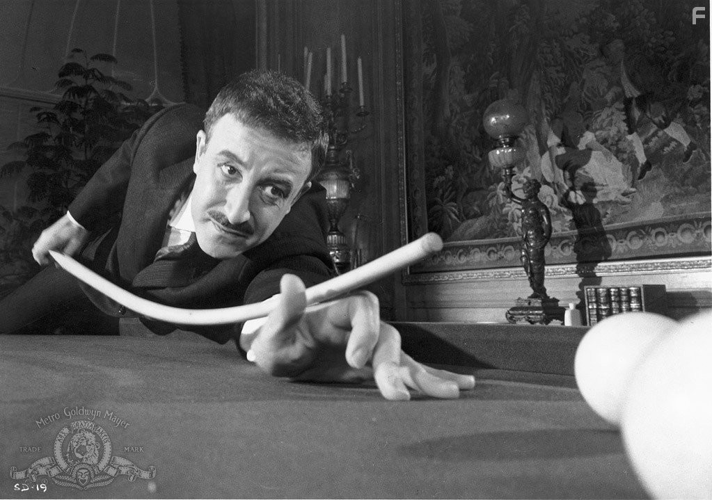 Peter Sellers in Выстрел в темноте (1964)