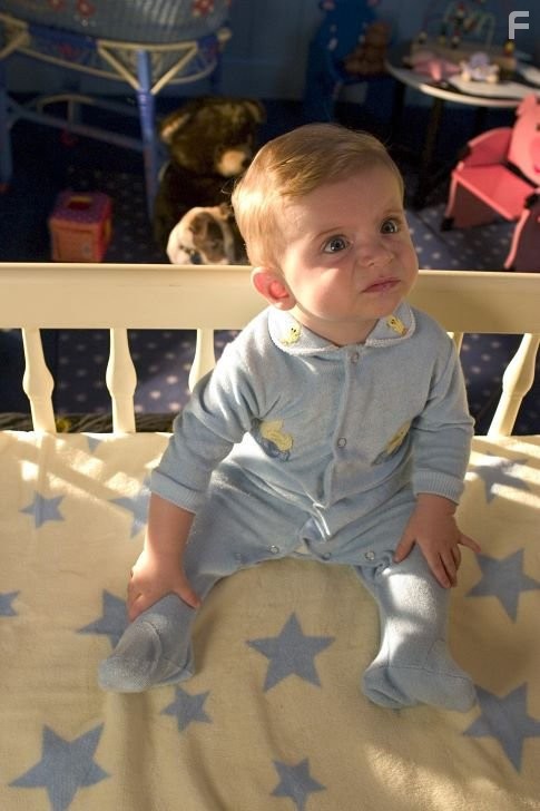 Liam Falconer and Ryan Falconer in Сын маски (2005)