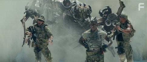 Tyrese Gibson in Трансформеры (2007)