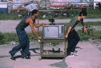 Jared Leto and Marlon Wayans in Реквием по мечте (2000)