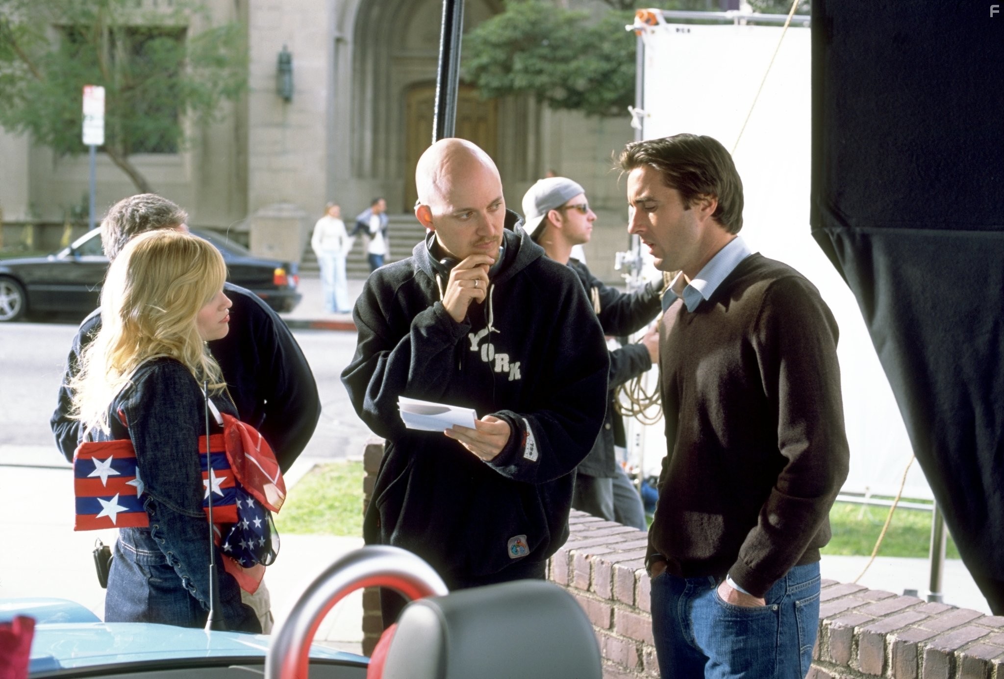 Reese Witherspoon, Luke Wilson, and Charles Herman-Wurmfeld in Блондинка в законе 2 (2003)