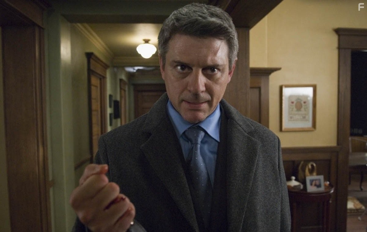 Christopher Cousins in Проклятие 2 (2006)