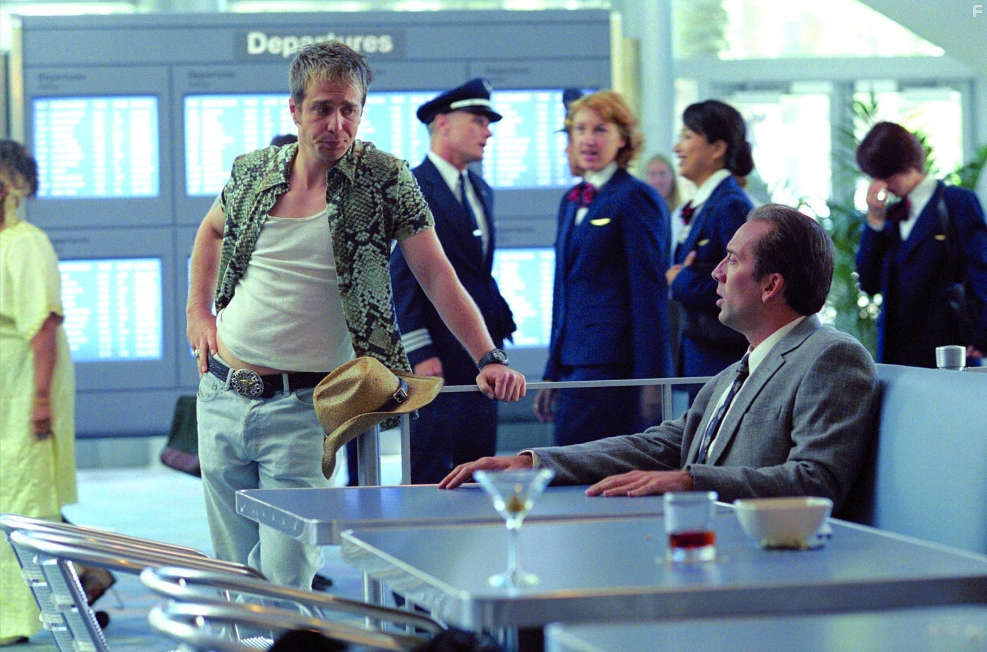 Nicolas Cage and Sam Rockwell in Великолепная афера (2003)