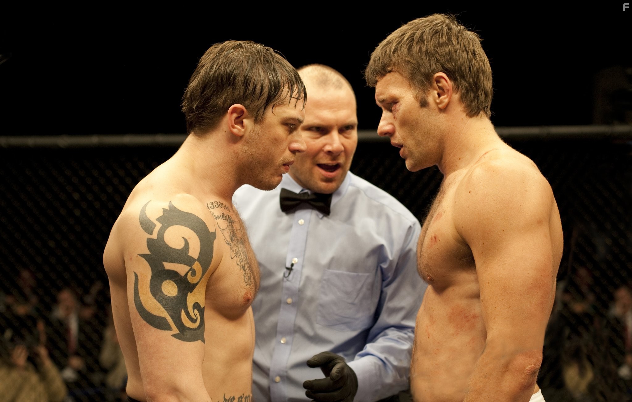 Joel Edgerton and Tom Hardy in Воин (2011)
