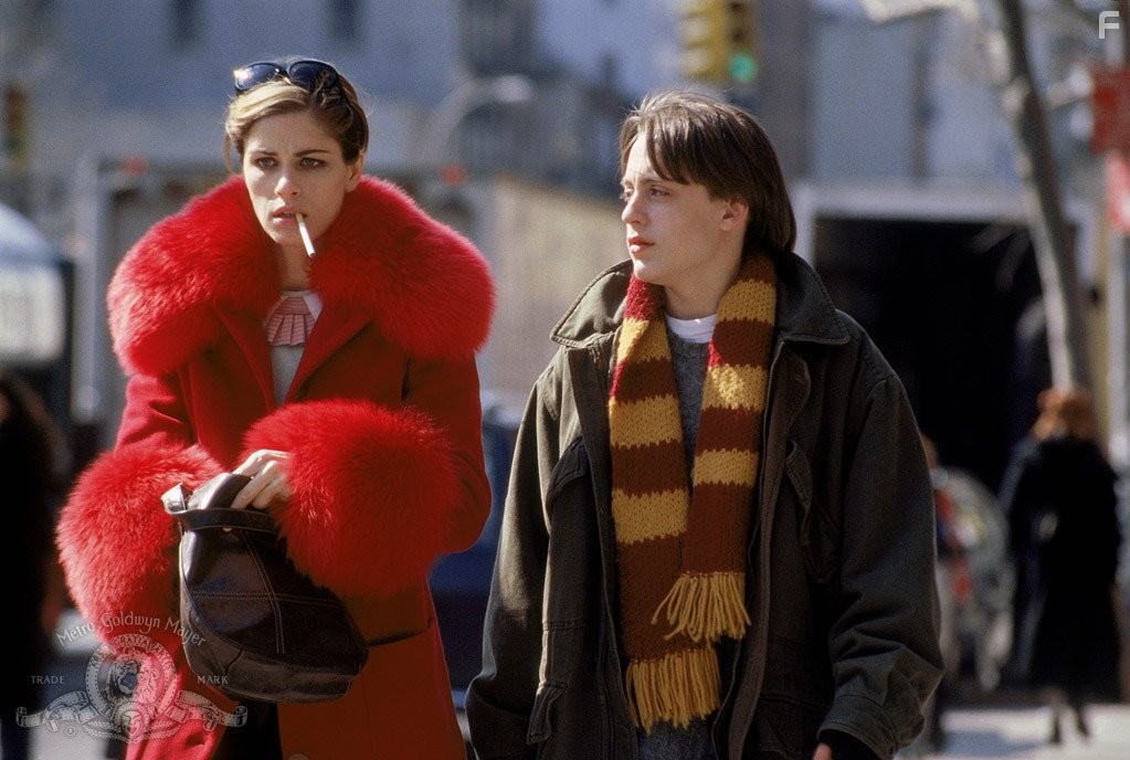 Kieran Culkin and Amanda Peet in Игби идет ко дну (2002)