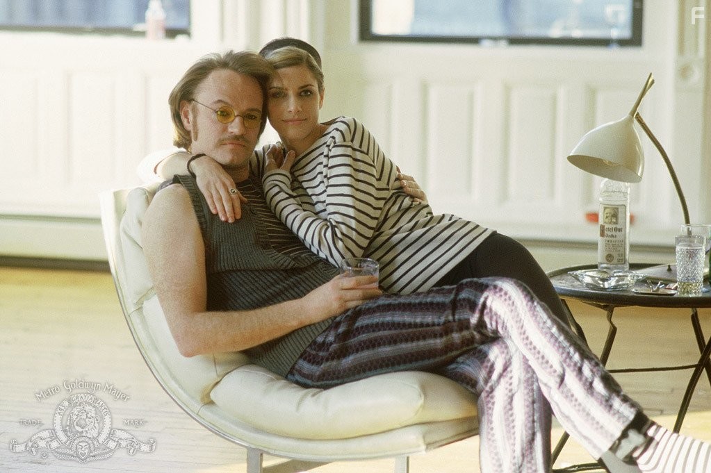 Amanda Peet and Jared Harris in Игби идет ко дну (2002)