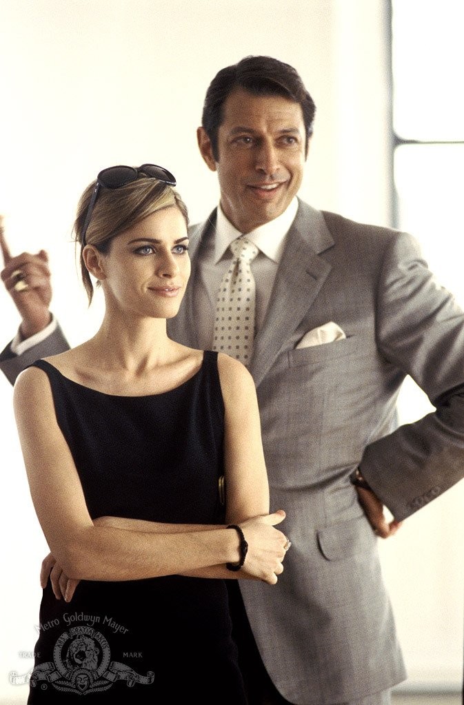 Jeff Goldblum and Amanda Peet in Игби идет ко дну (2002)