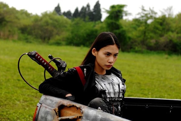 Nihon bundan: Heru doraib? (2010)