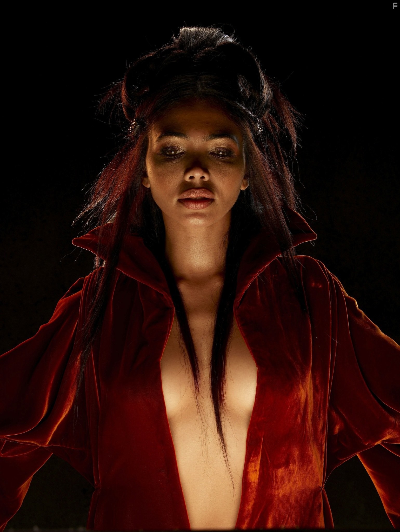 Natalie Becker in Царь скорпионов 2: Yосхождение воина (2008)