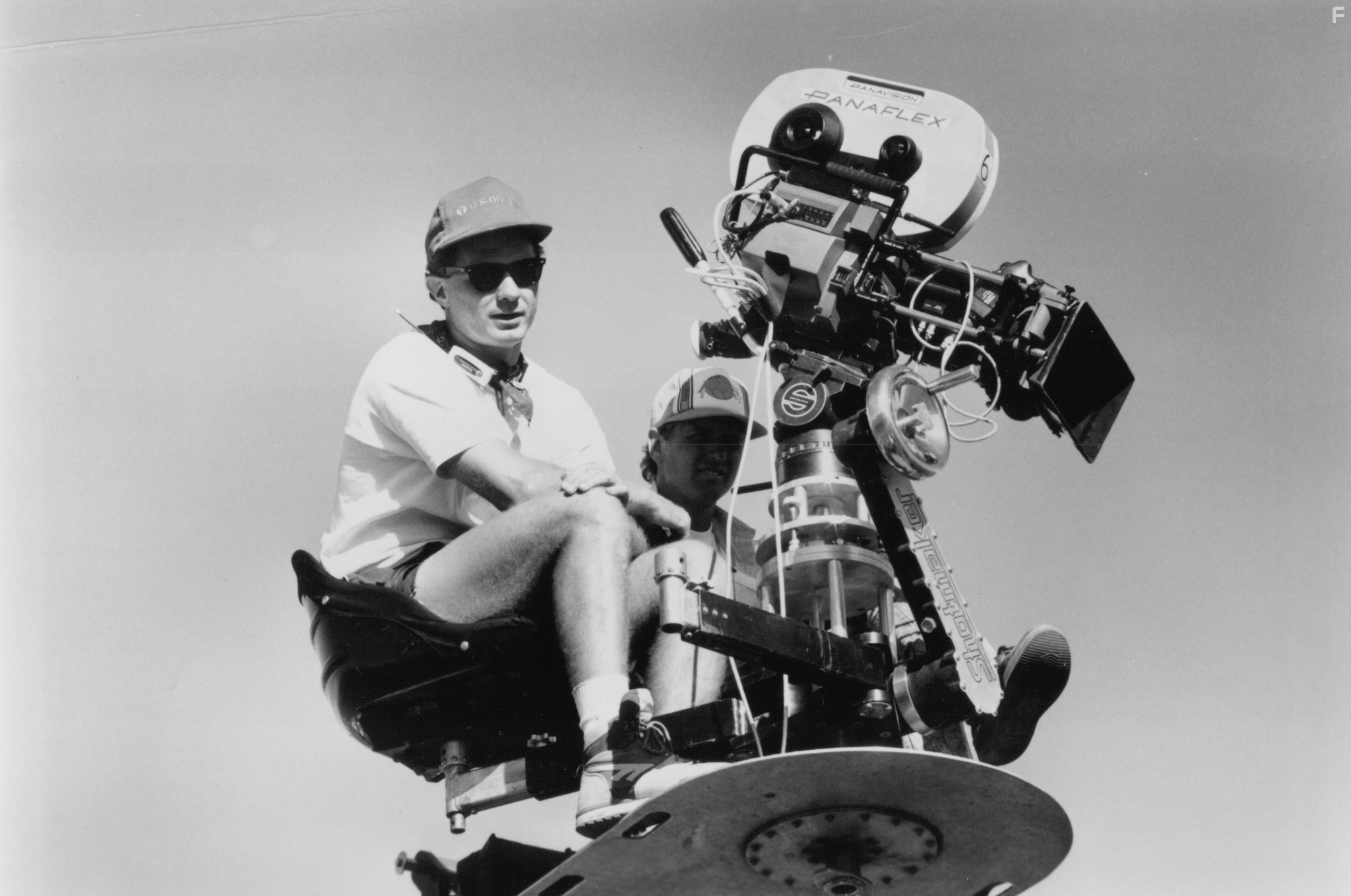 Todd Holland in Волшебник (1989)