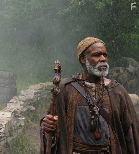 Danny Glover in Волшебник Земноморья (2004)
