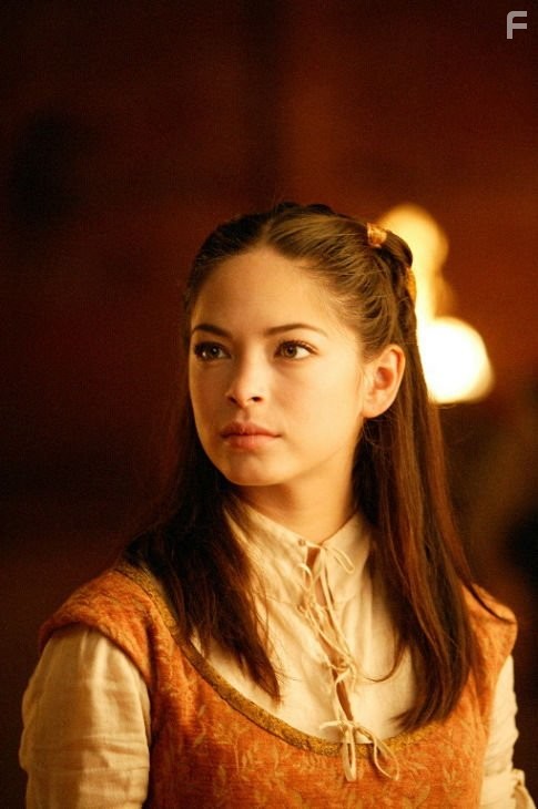Kristin Kreuk in Волшебник Земноморья (2004)