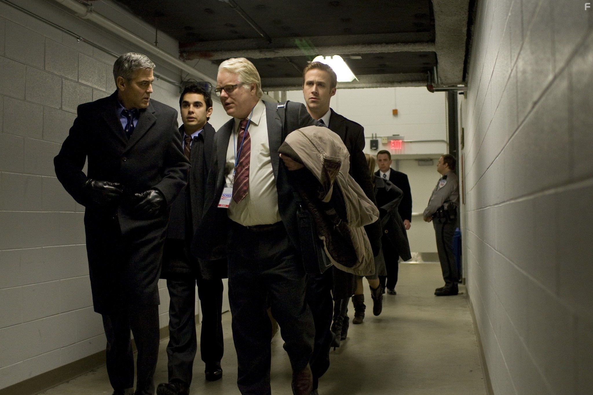 George Clooney, Philip Seymour Hoffman, Ryan Gosling, and Max Minghella in Мартовские иды (2011)