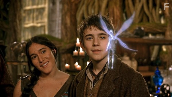 Charlie Rowe in Неверлэнд (2011)