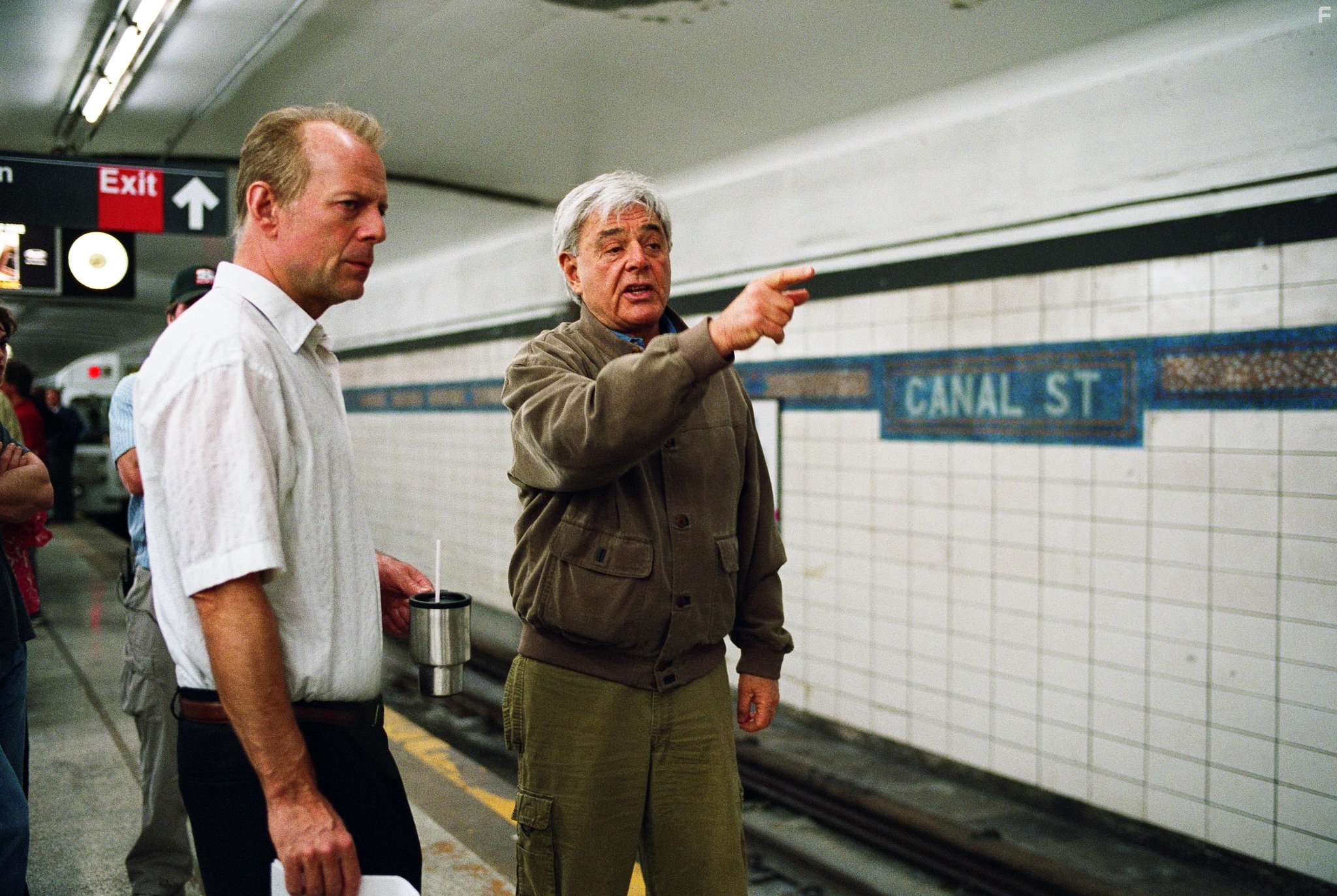 Bruce Willis and Richard Donner in 16 кварталoв (2006)