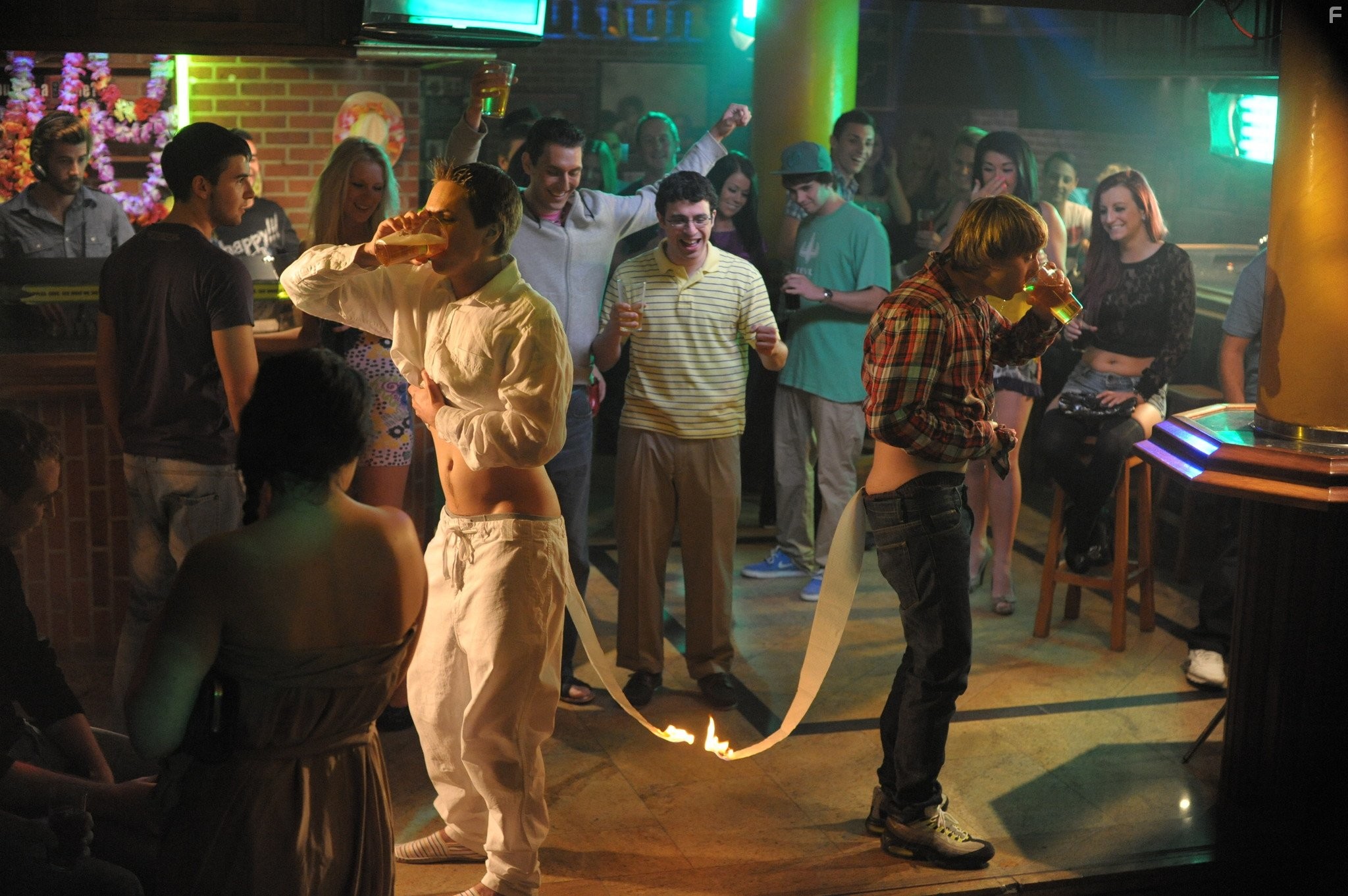 James Buckley, Blake Harrison, Simon Bird, and Joe Thomas in Переростки (2011)