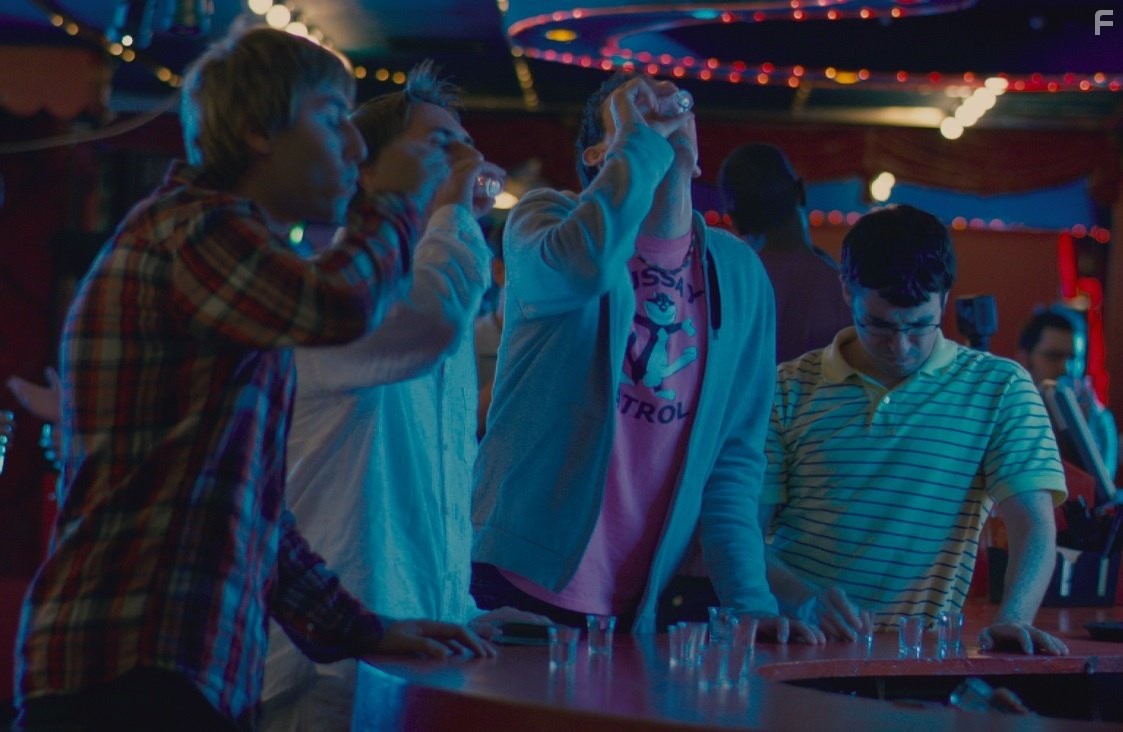 James Buckley, Blake Harrison, Simon Bird, and Joe Thomas in Переростки (2011)