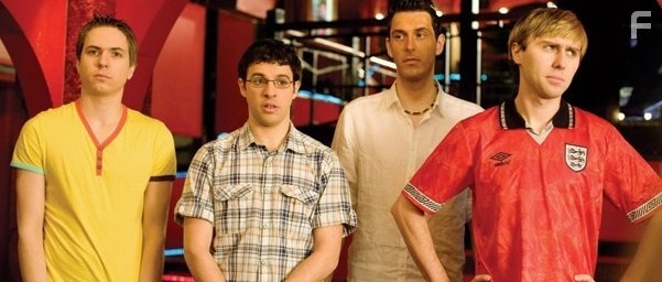 James Buckley, Blake Harrison, Simon Bird, and Joe Thomas in Переростки (2011)