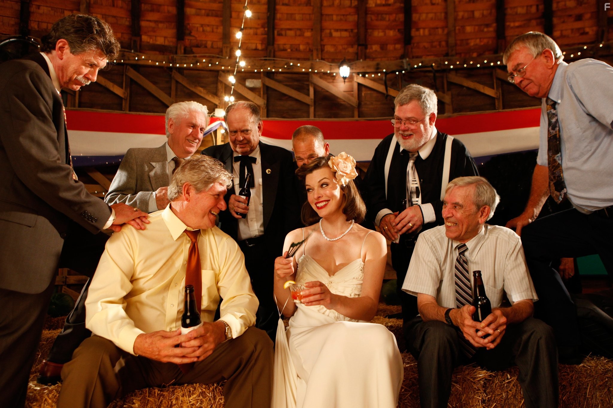 Milla Jovovich in Плохая мамочка (2011)