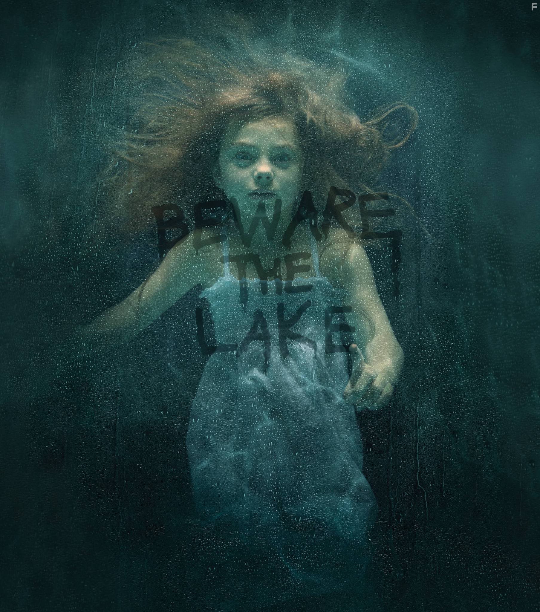 Caitlin Carmichael in Мешок с костями (2011)