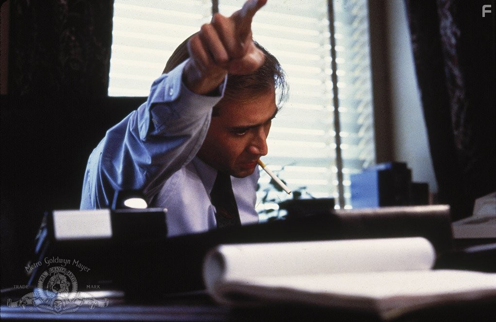 Nicolas Cage in Поцелуй вампира (1988)