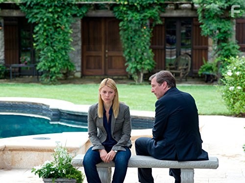 Claire Danes in Родина (2011)