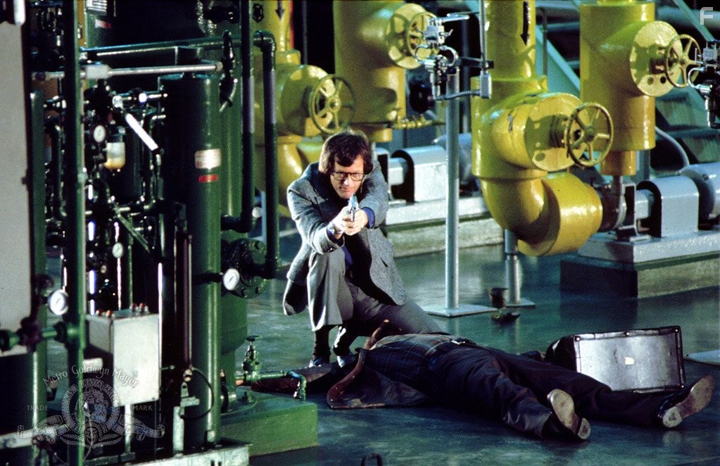 Peter Fonda in Мир будущего (1976)