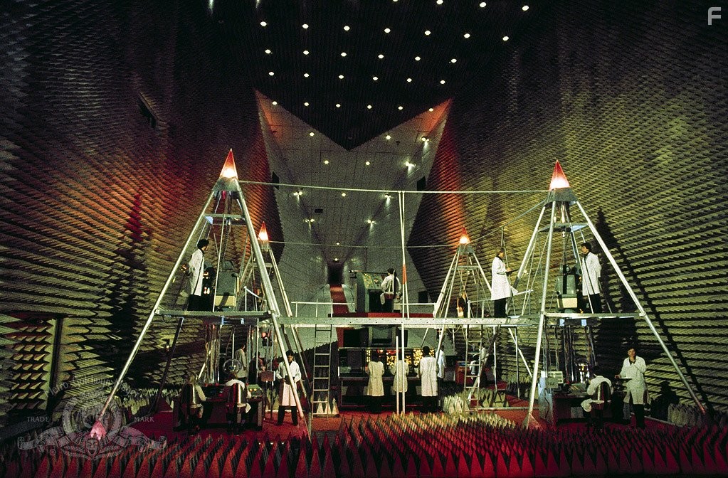 Мир будущего (1976)