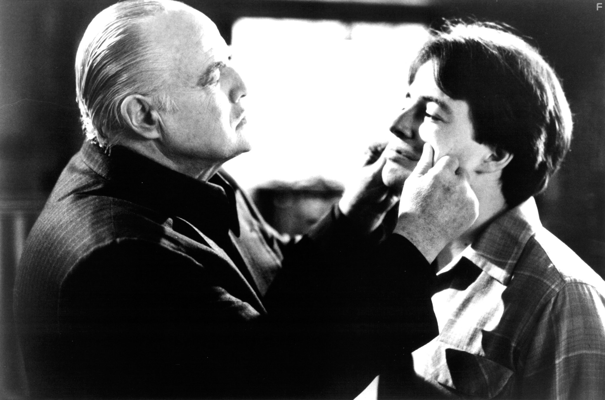 Marlon Brando and Matthew Broderick in Новичок (1990)