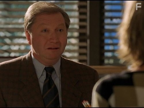 Элли МакБил (1997)