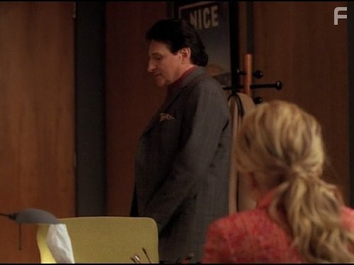 Элли МакБил (1997)