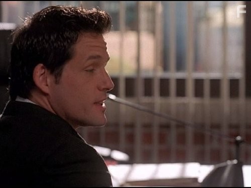 Элли МакБил (1997)