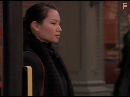 Lucy Liu in Элли МакБил (1997)