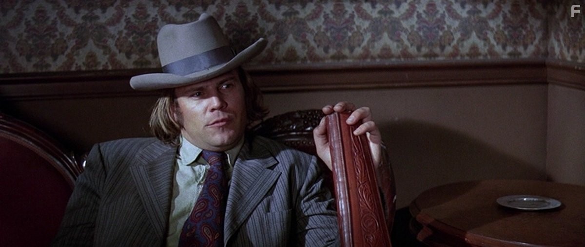 Don Stroud in Джо Кидд (1972)
