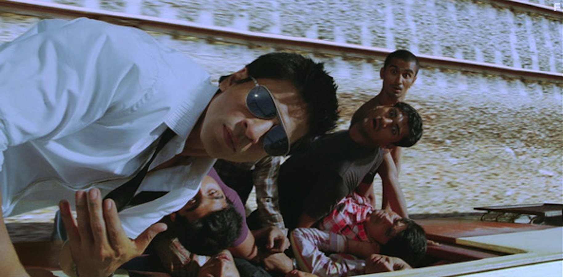 Shah Rukh Khan in Случайный доступ (2011)