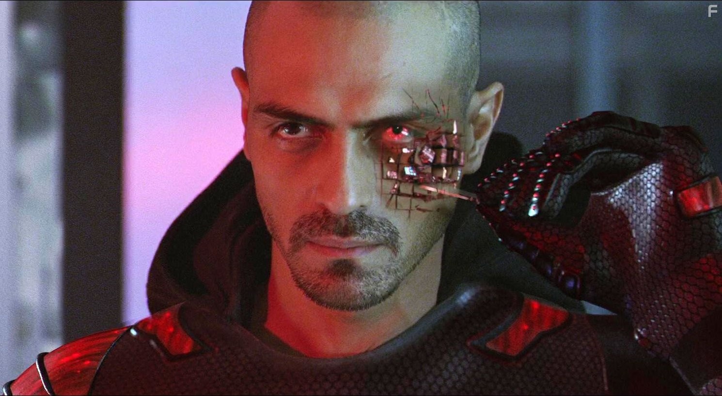 Arjun Rampal in Случайный доступ (2011)