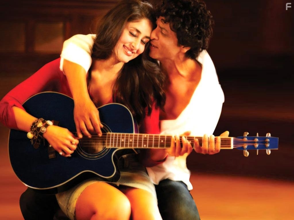 Kareena Kapoor and Shah Rukh Khan in Случайный доступ (2011)