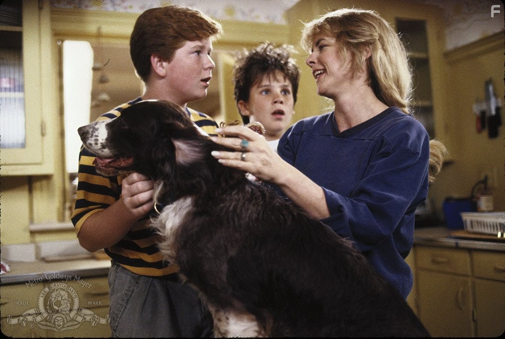 Stockard Channing in Married to It (1991)