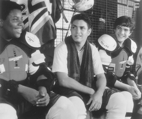 Joshua Jackson, Kenan Thompson, and Mike Vitar in Могучие утята 3 (1996)