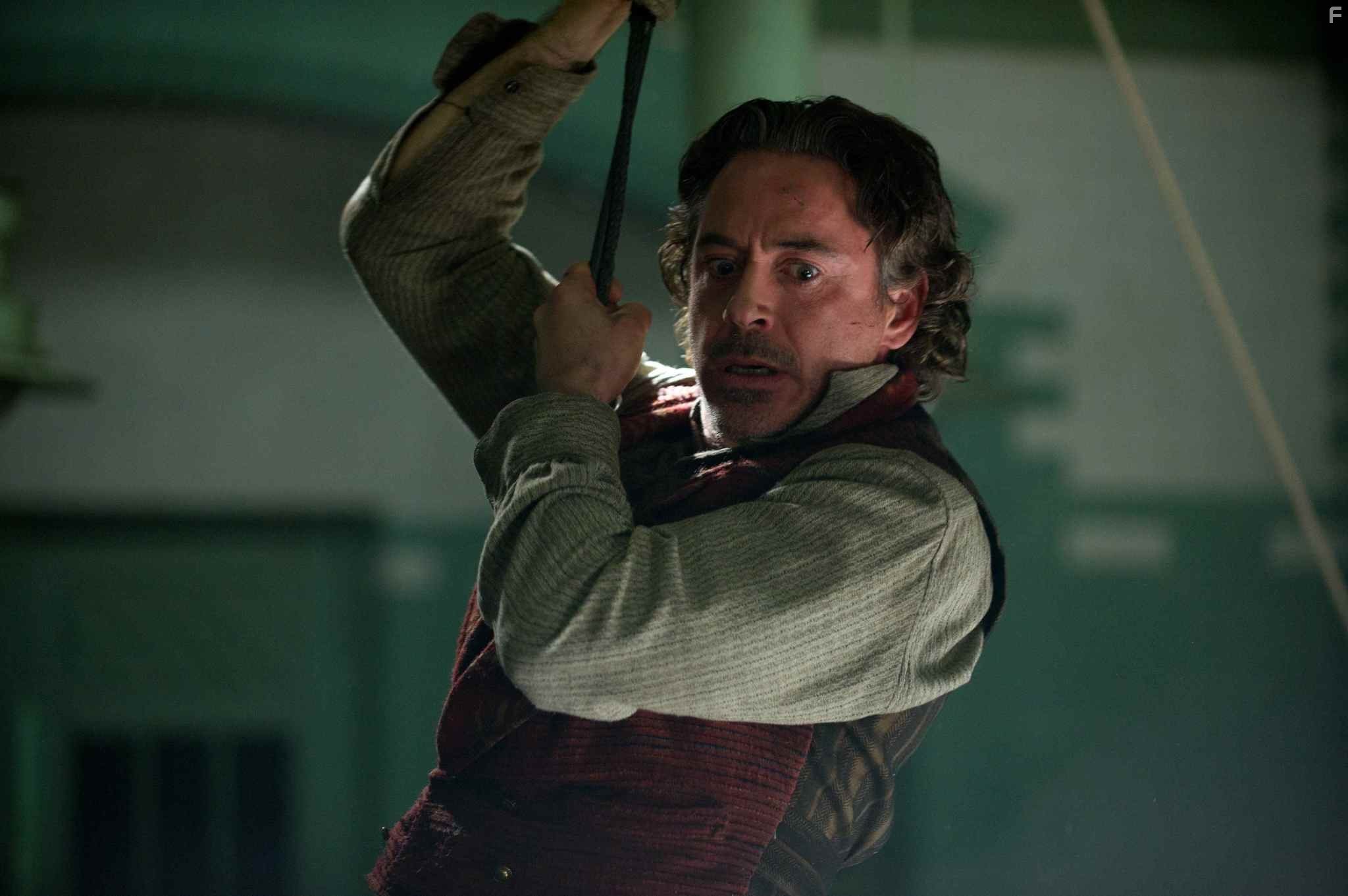 Robert Downey Jr. in Шерлок Холмс: Игра теней (2011)
