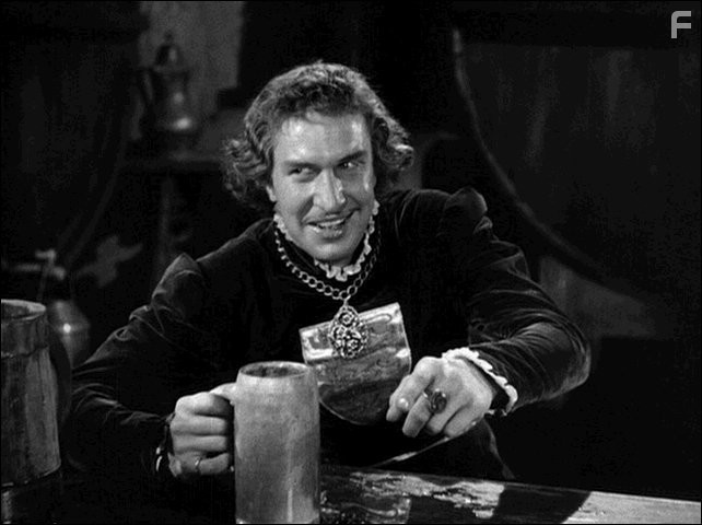 Vincent Price in Tower of London (1939)
