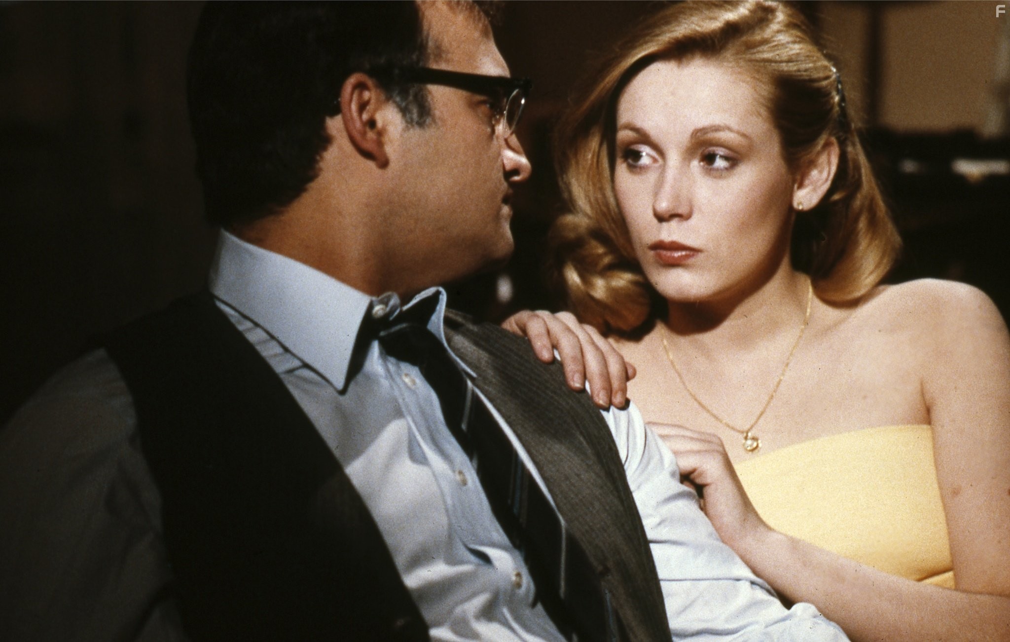 John Belushi and Cathy Moriarty in Соседи (1981)