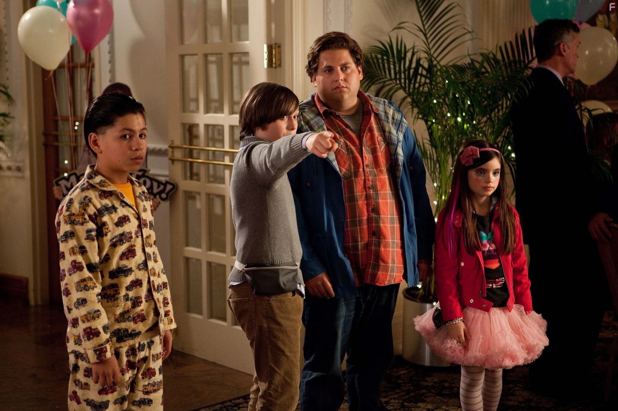 Jonah Hill, Max Records, Kevin Hernandez, and Landry Bender in Нянь (2011)