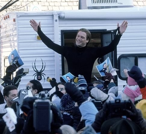 Jean Michel Par? in Снежные псы (2002)