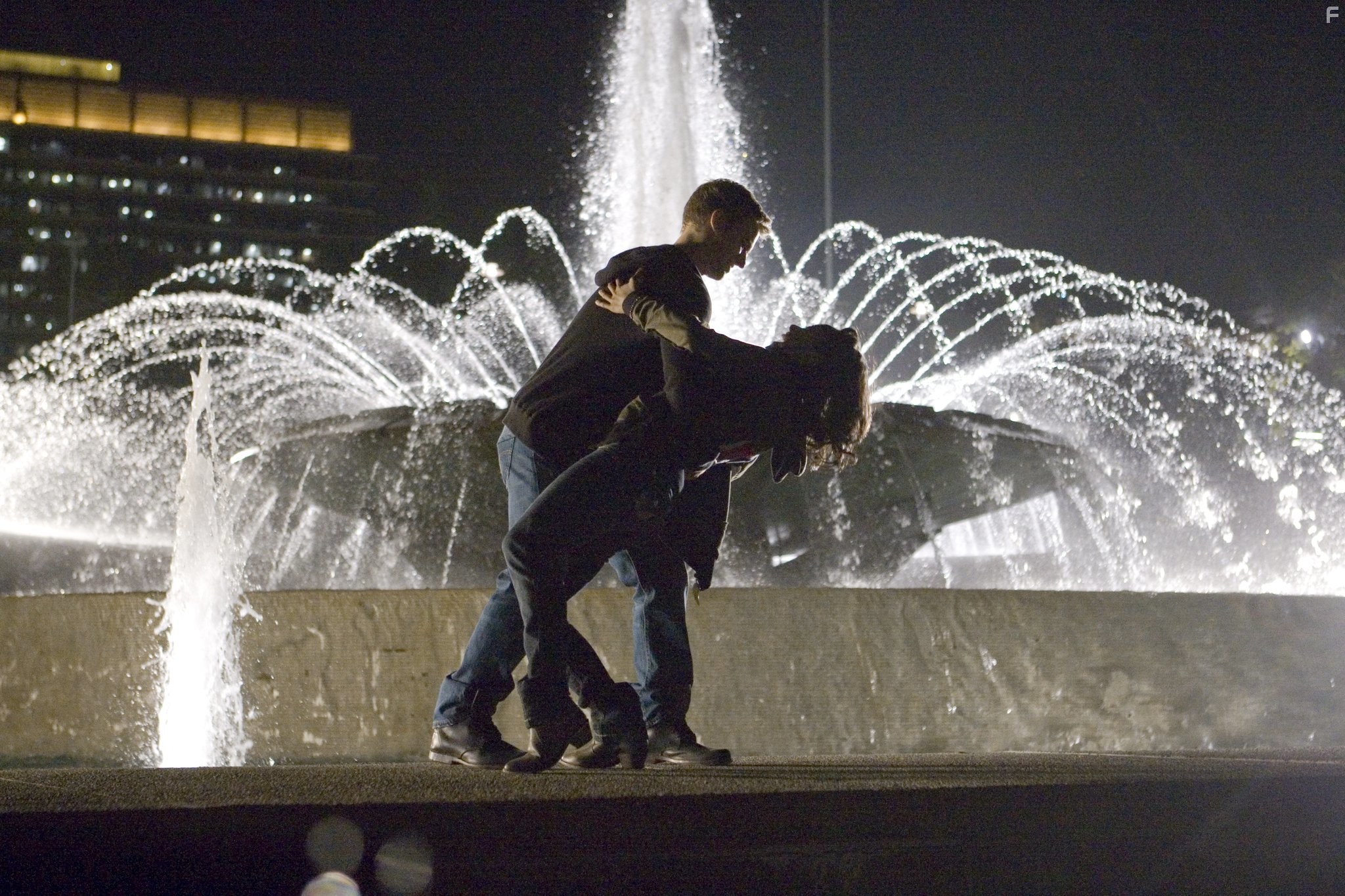 Kat Graham in Лапочка 2: Город танца (2011)