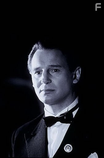 Liam Neeson in Список Шиндлера (1993)