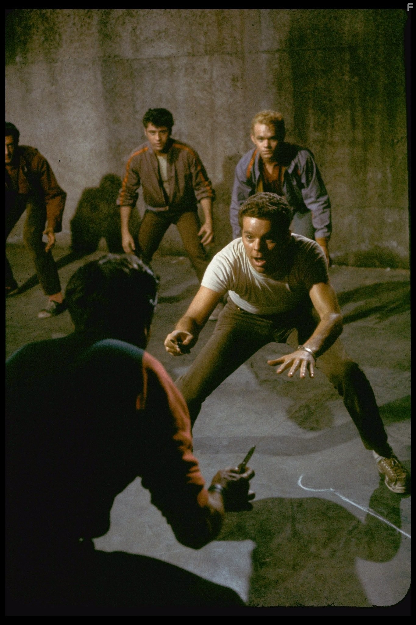George Chakiris, Russ Tamblyn, and David Winters in Вестсайдская история (1961)